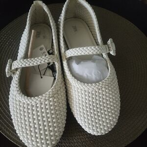 Zara Womens Cream Woven Mary Jane Shoes